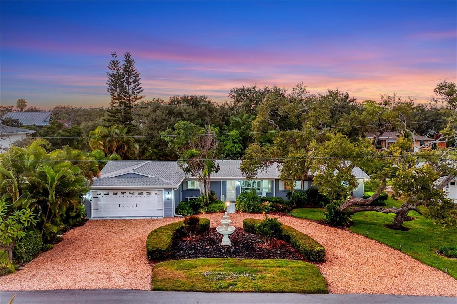 Sarasota, Florida, 34231, United States, 3 Bedrooms Bedrooms, ,2 BathroomsBathrooms,Residential,Active,2010584