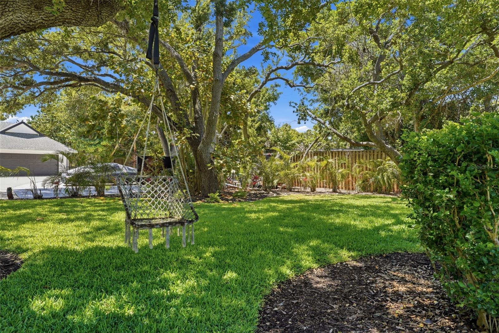 Sarasota, Florida, 34242, United States, 5 Bedrooms Bedrooms, ,4 BathroomsBathrooms,Residential,Active,2045533