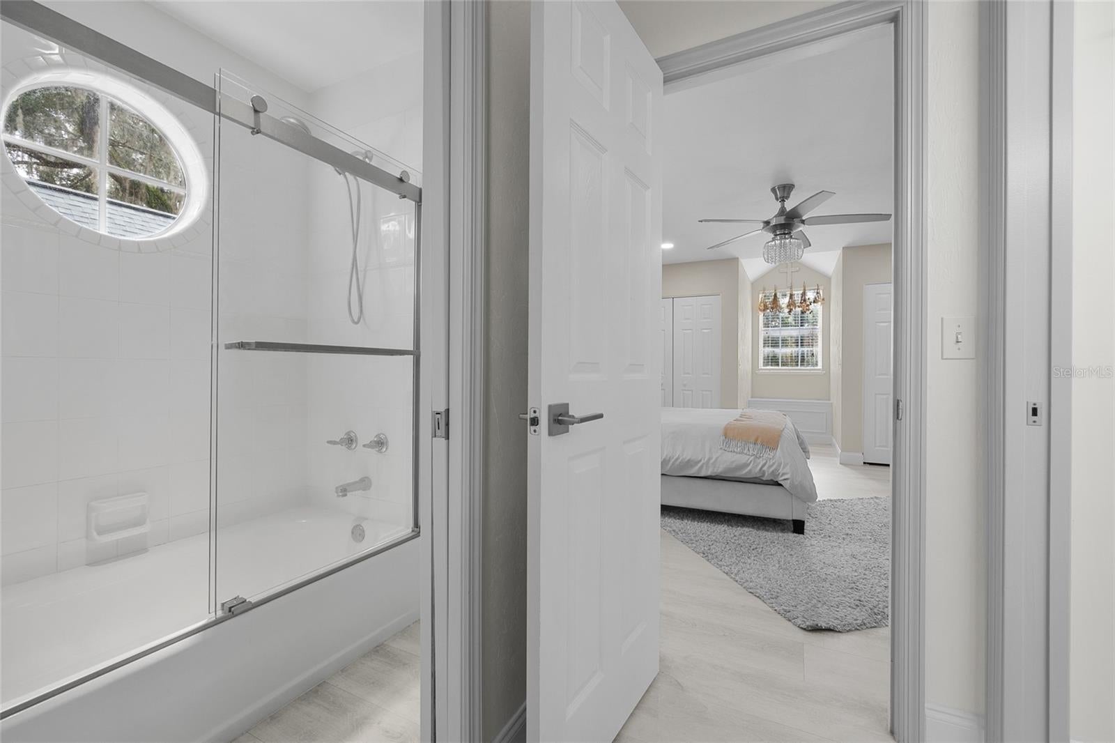 Alachua, Florida, 32615, United States, 5 Bedrooms Bedrooms, ,7 BathroomsBathrooms,Residential,Active,2009170