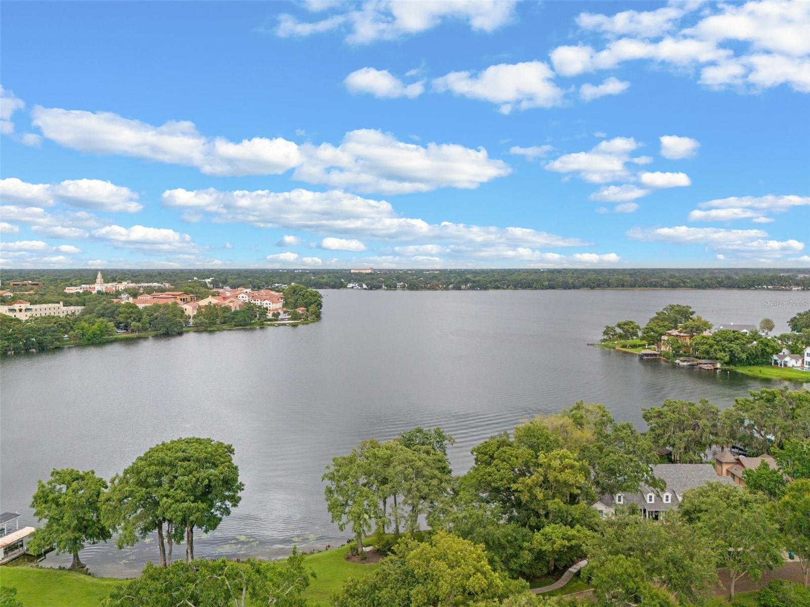 Winter Park, Florida, 32789, United States, 3 Bedrooms Bedrooms, ,4 BathroomsBathrooms,Residential,Active,1884859