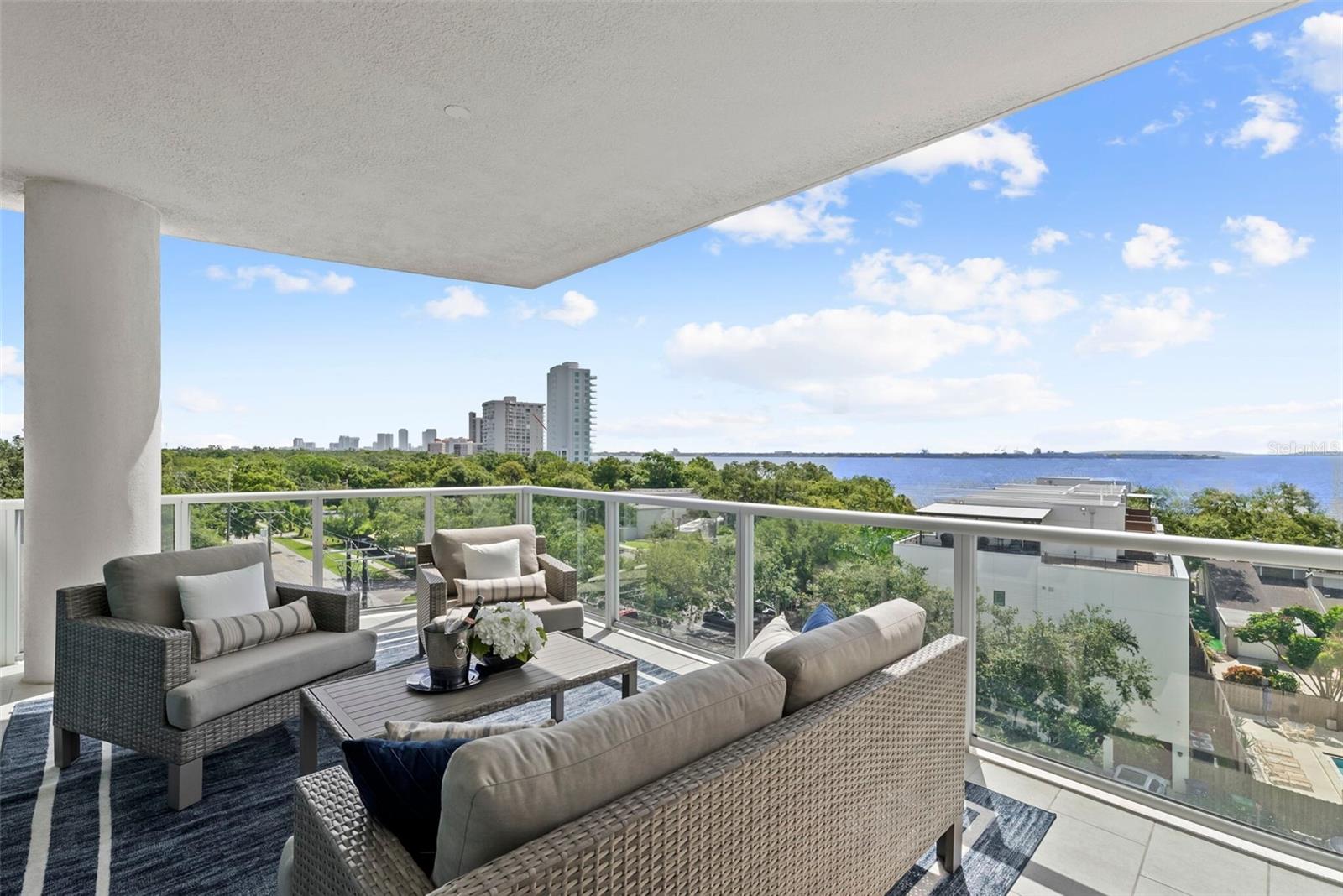 Tampa, Florida, 33629, United States, 4 Bedrooms Bedrooms, ,4 BathroomsBathrooms,Residential,Active,2010535