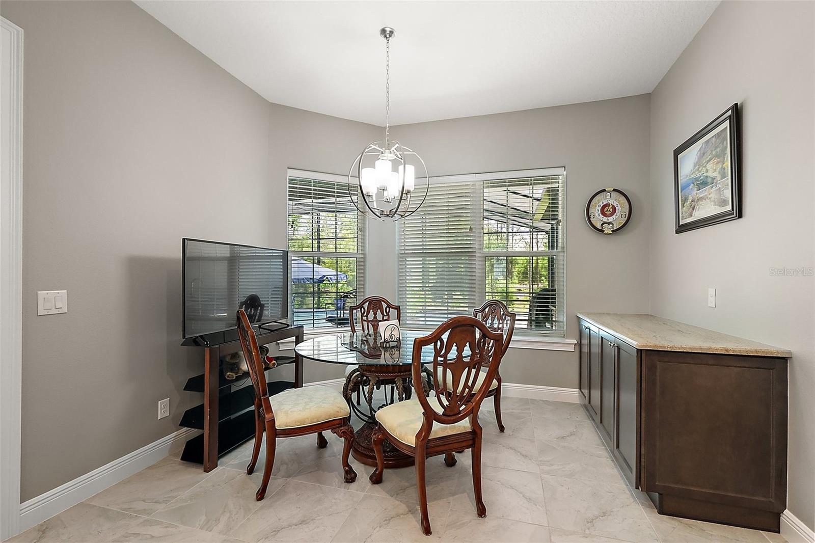 Lady Lake, Florida, 32159, United States, 5 Bedrooms Bedrooms, ,3 BathroomsBathrooms,Residential,Active,1985870