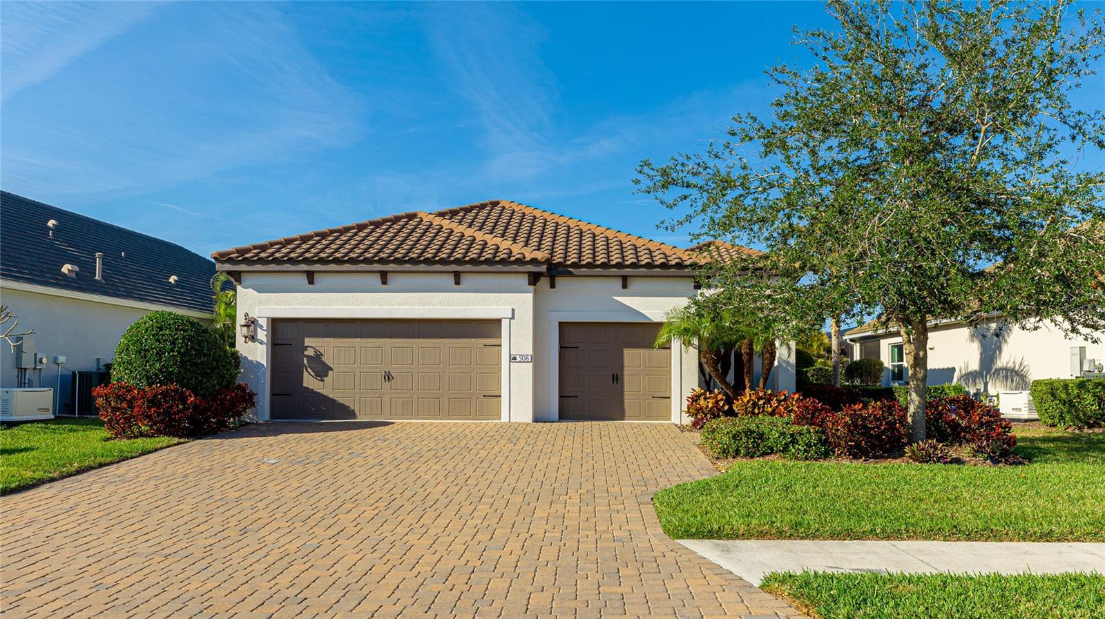 Bradenton, Florida, 34209, United States, 3 Bedrooms Bedrooms, ,2 BathroomsBathrooms,Residential,Active,1973534