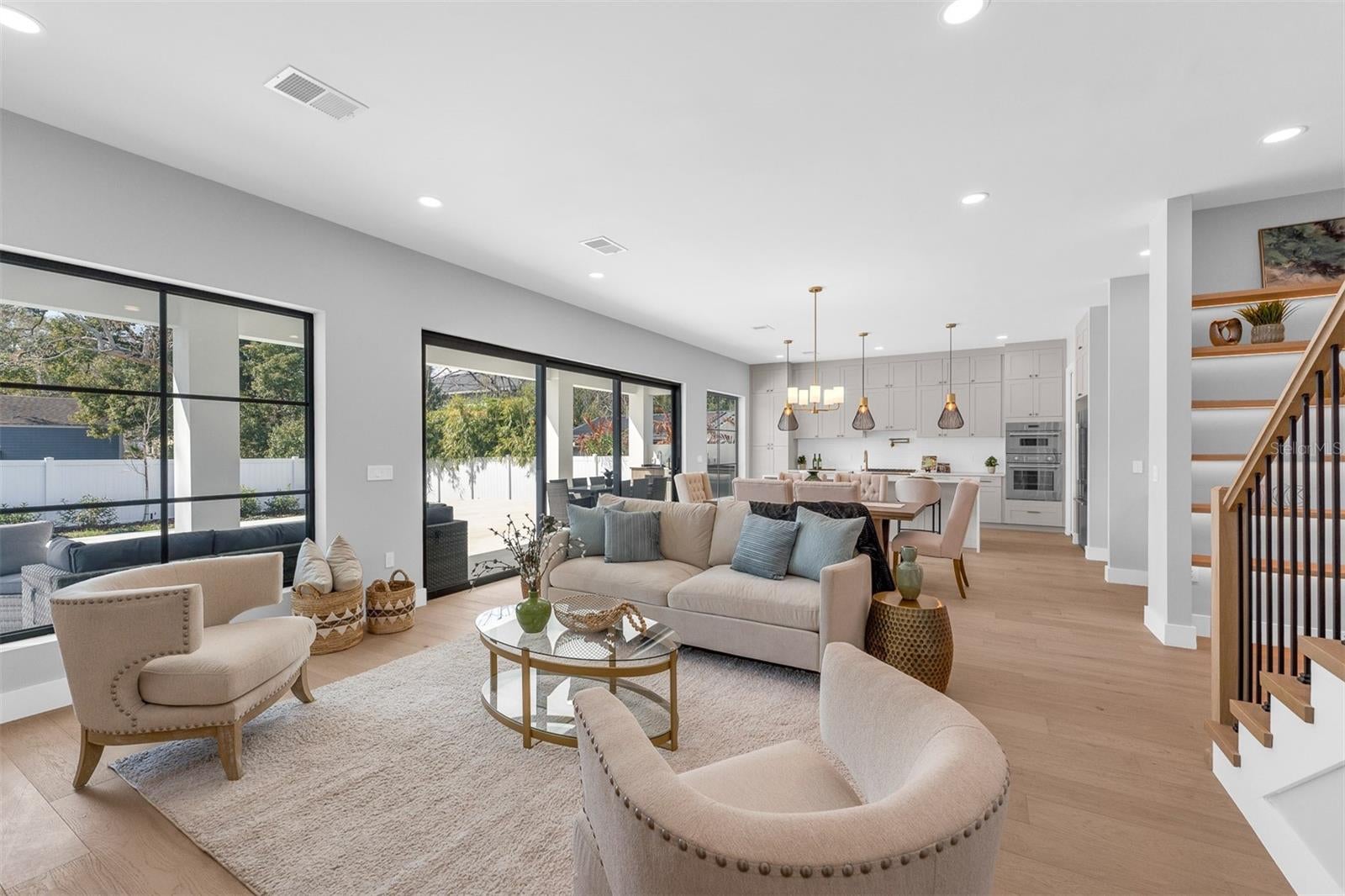 Orlando, Florida, 32804, United States, 5 Bedrooms Bedrooms, ,5 BathroomsBathrooms,Residential,Active,2019846