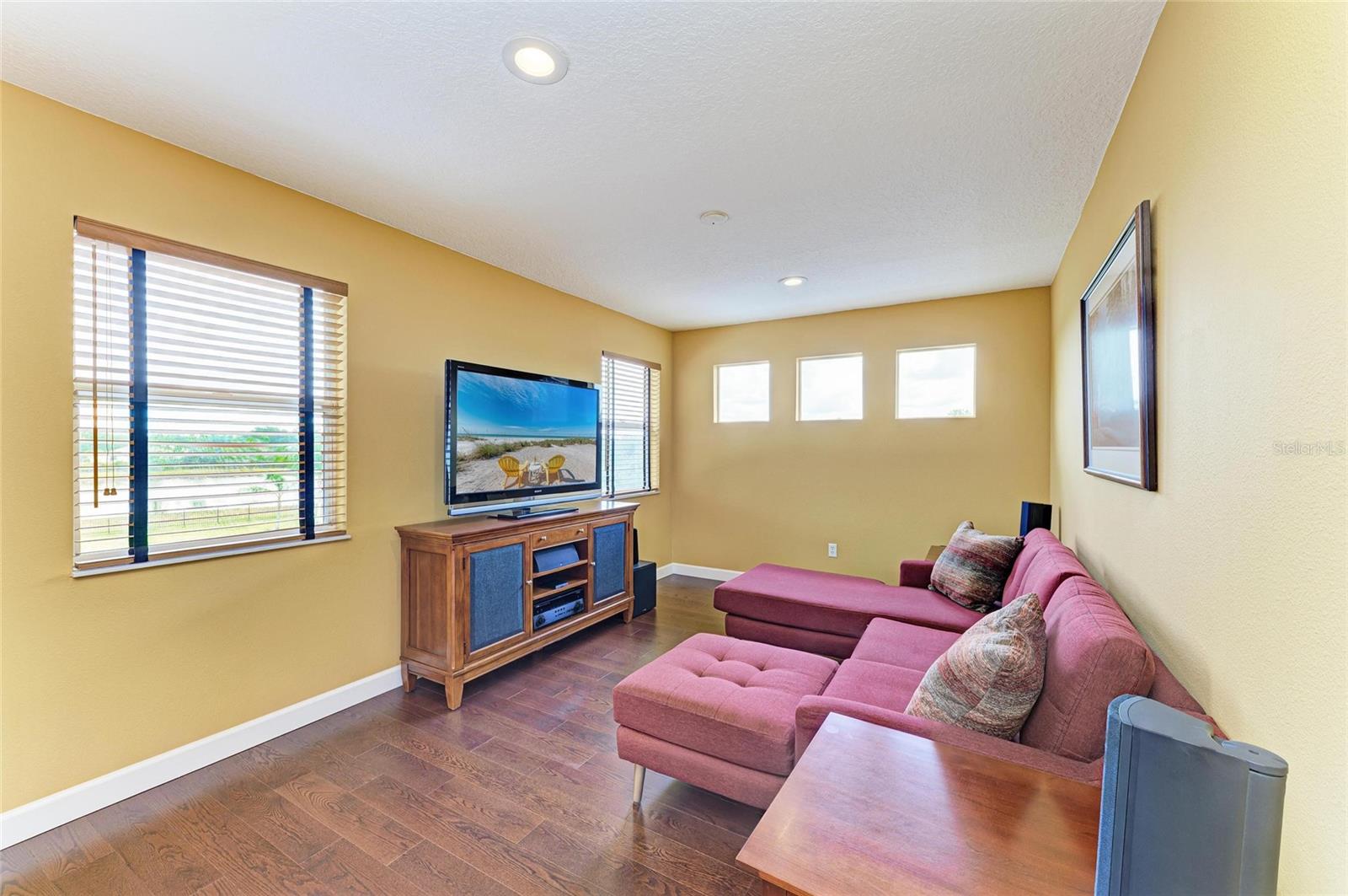 Bradenton, Florida, 34202, United States, 4 Bedrooms Bedrooms, ,4 BathroomsBathrooms,Residential,Active,1801045