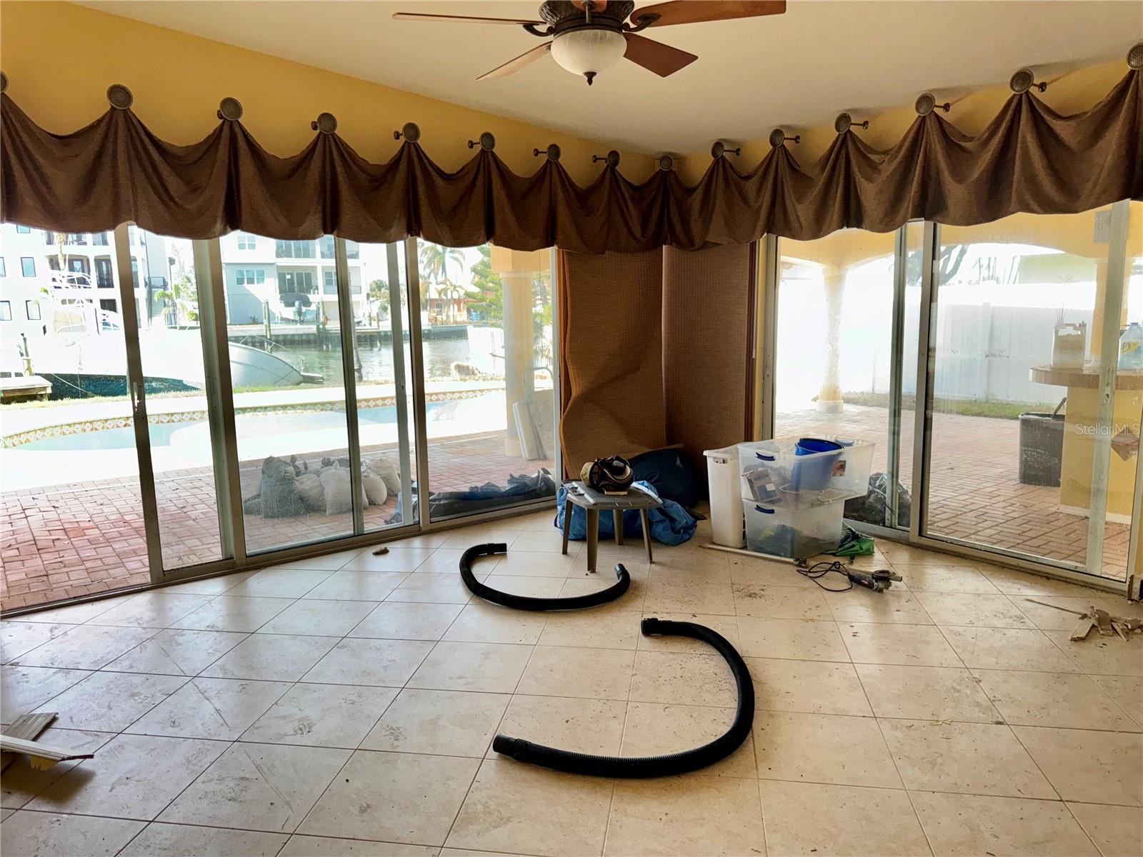 Redington Beach, Florida, 33708, United States, 3 Bedrooms Bedrooms, ,2 BathroomsBathrooms,Residential,Active,1704047