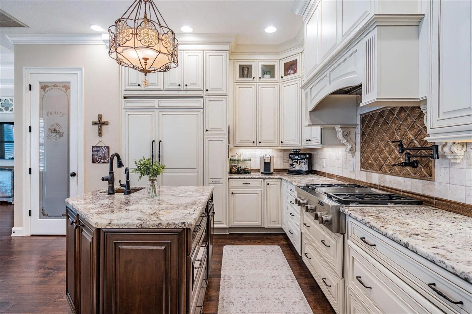 Odessa, Florida, 33556, United States, 5 Bedrooms Bedrooms, ,4 BathroomsBathrooms,Residential,Active,1797950