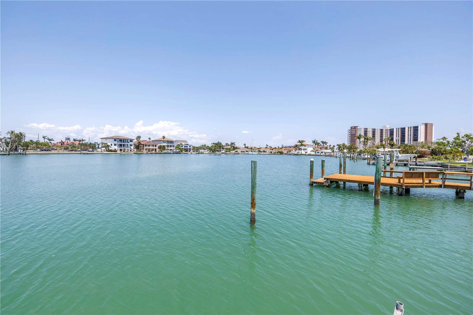 Treasure Island, Florida, 33706, United States, ,4 BathroomsBathrooms,Residential,Active,1808105