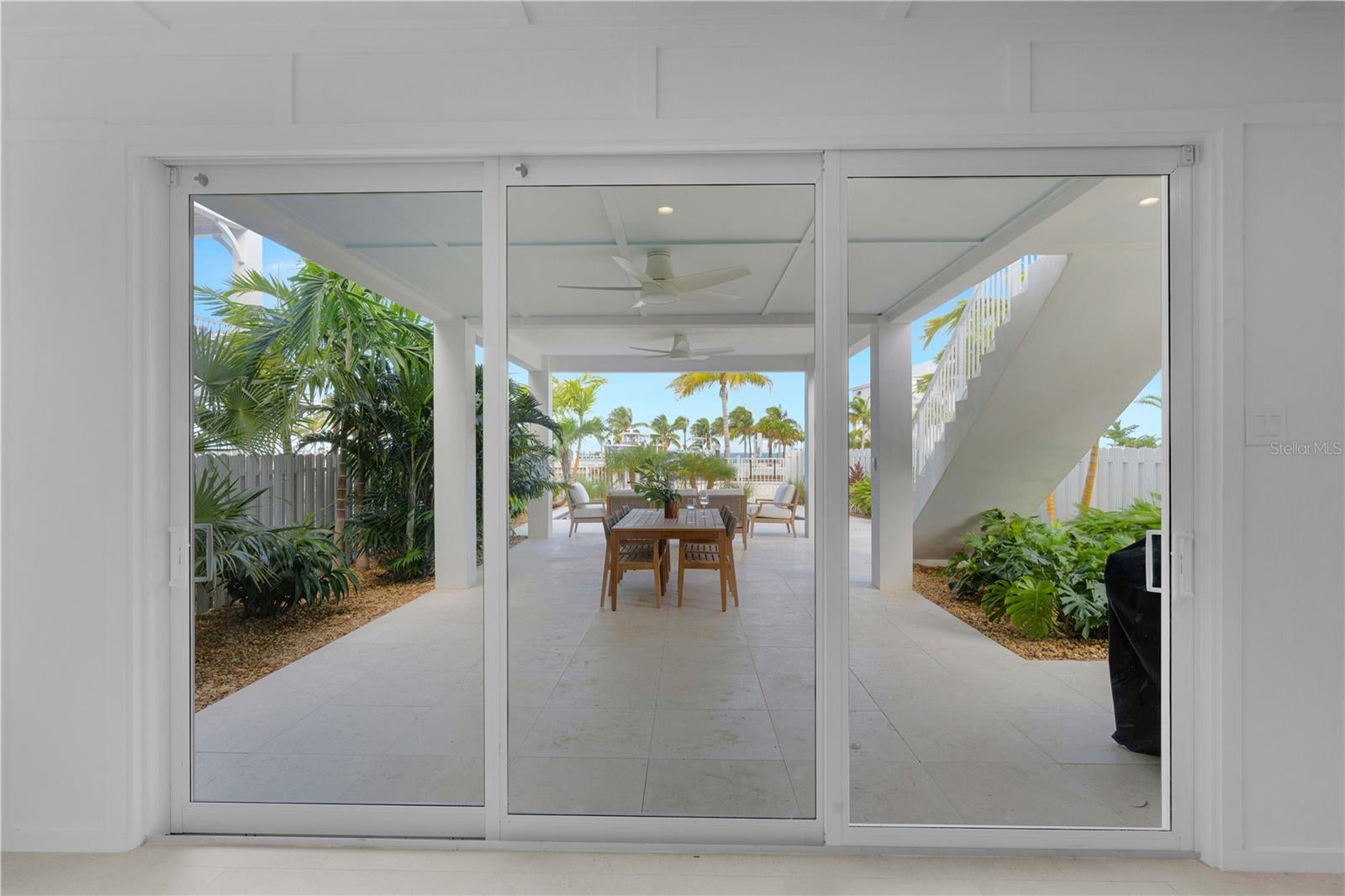 Marathon, Florida, 33050, United States, 5 Bedrooms Bedrooms, ,5 BathroomsBathrooms,Residential,Active,2016400