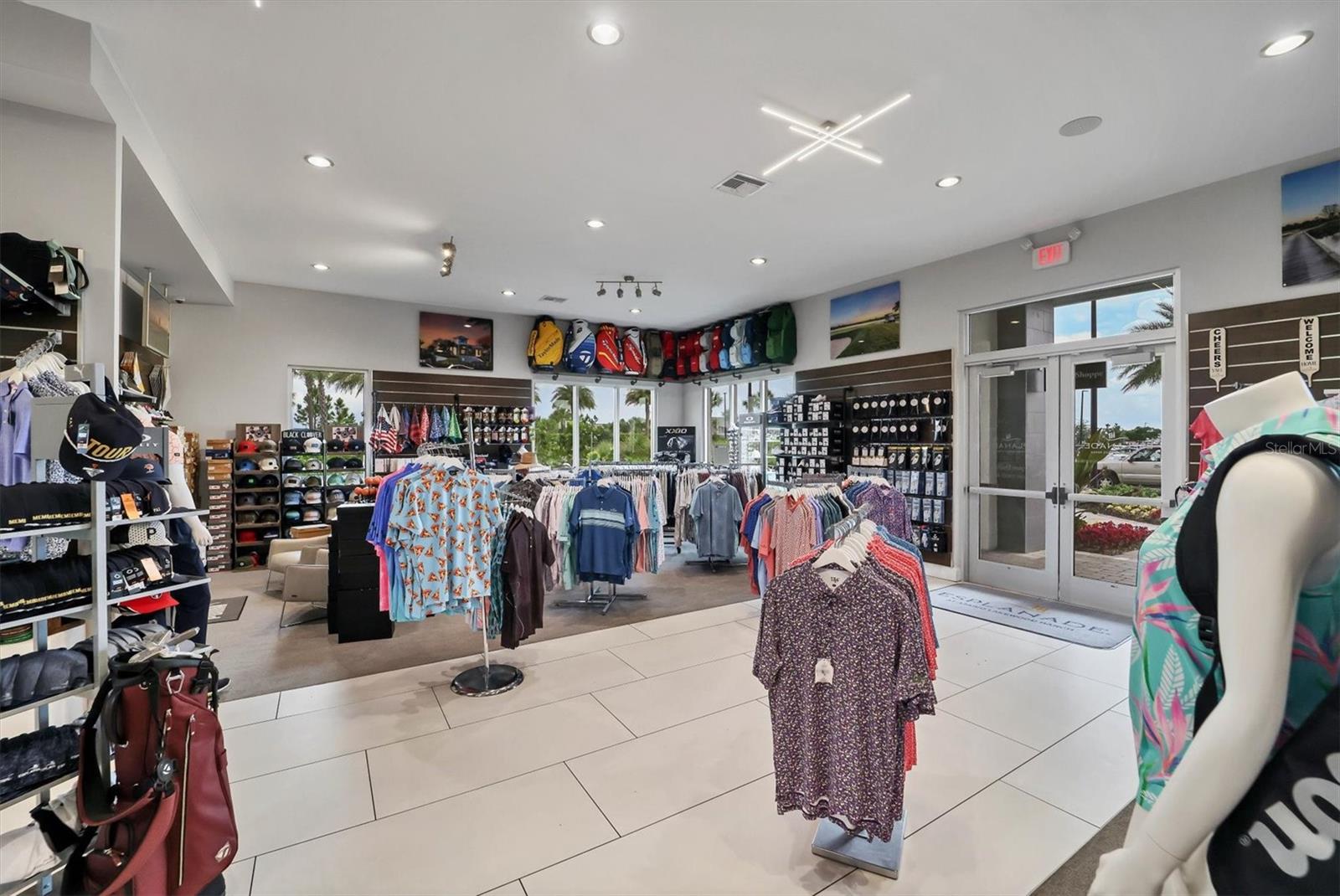 Lakewood Ranch, Florida, 34211, United States, 3 Bedrooms Bedrooms, ,3 BathroomsBathrooms,Residential,Active,1945491