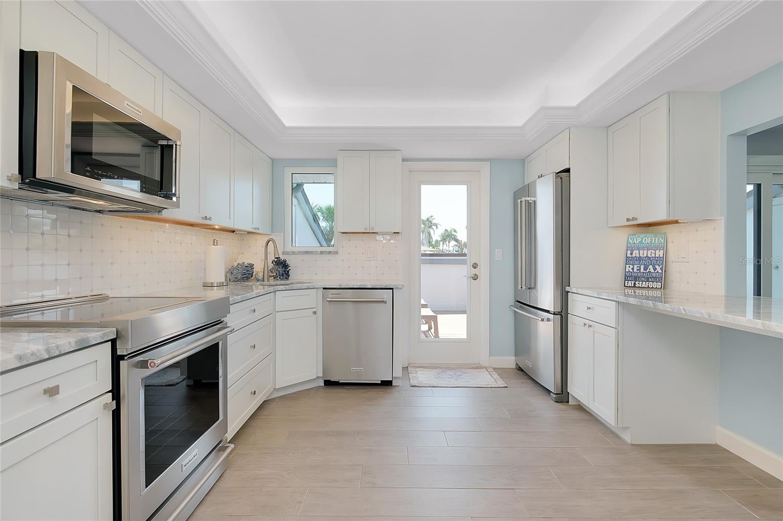 Sarasota, Florida, 34242, United States, 3 Bedrooms Bedrooms, ,2 BathroomsBathrooms,Residential,Active,1987232