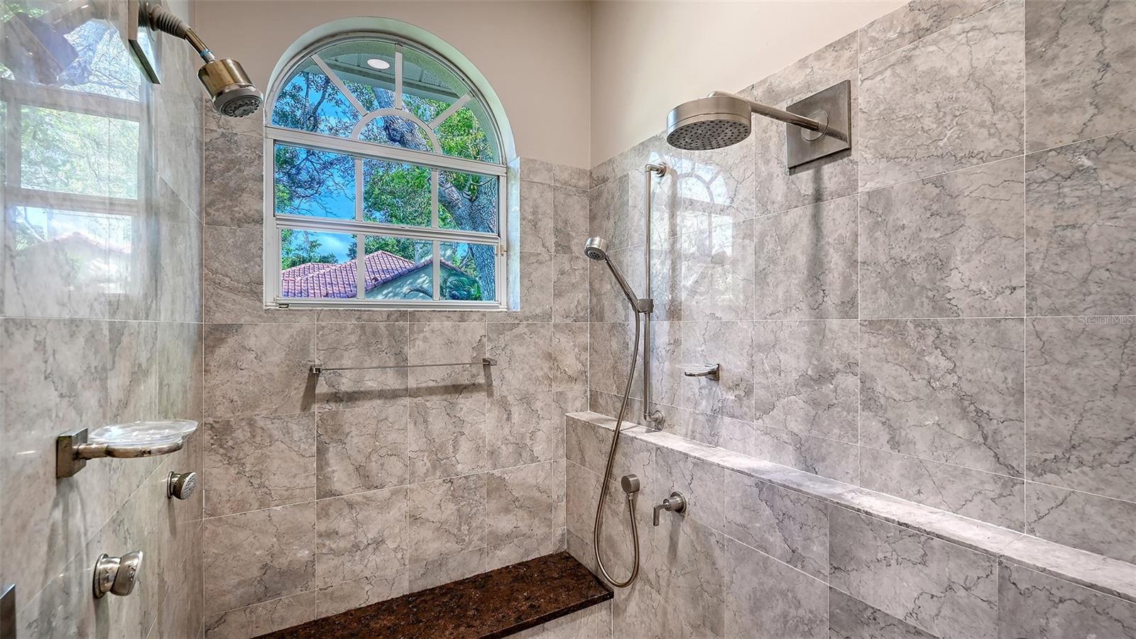 Sarasota, Florida, 34241, United States, 6 Bedrooms Bedrooms, ,5 BathroomsBathrooms,Residential,Active,2027822