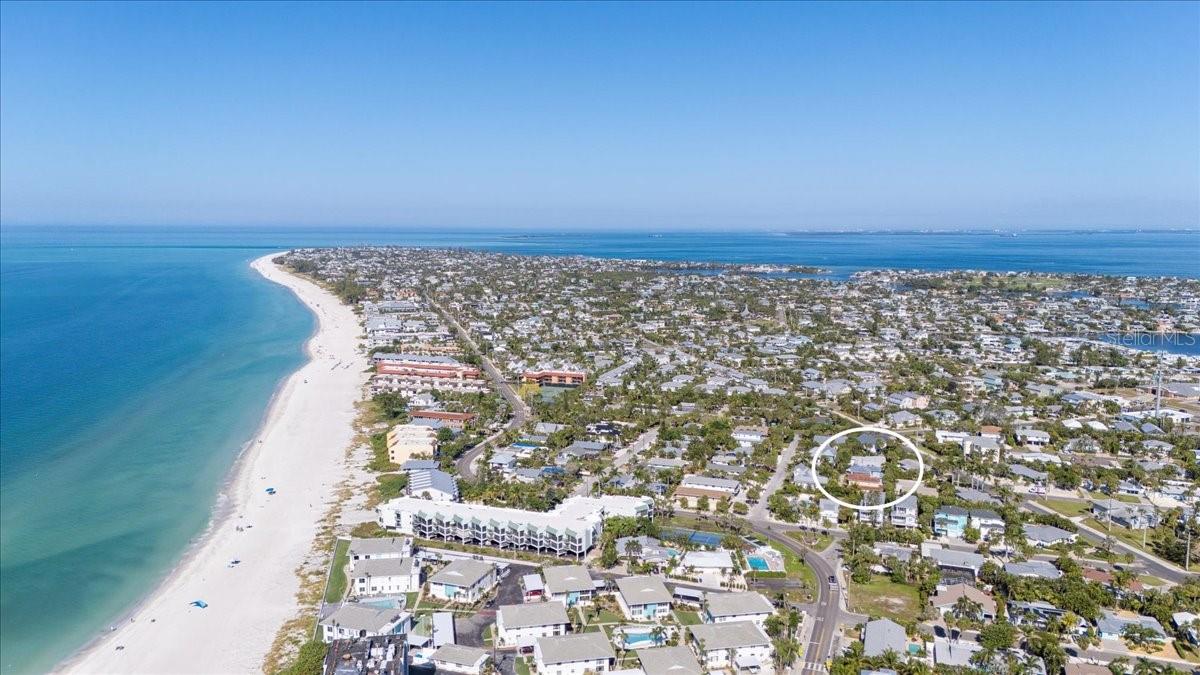 Holmes Beach, Florida, 34217, United States, 3 Bedrooms Bedrooms, ,3 BathroomsBathrooms,Residential,Active,1996696