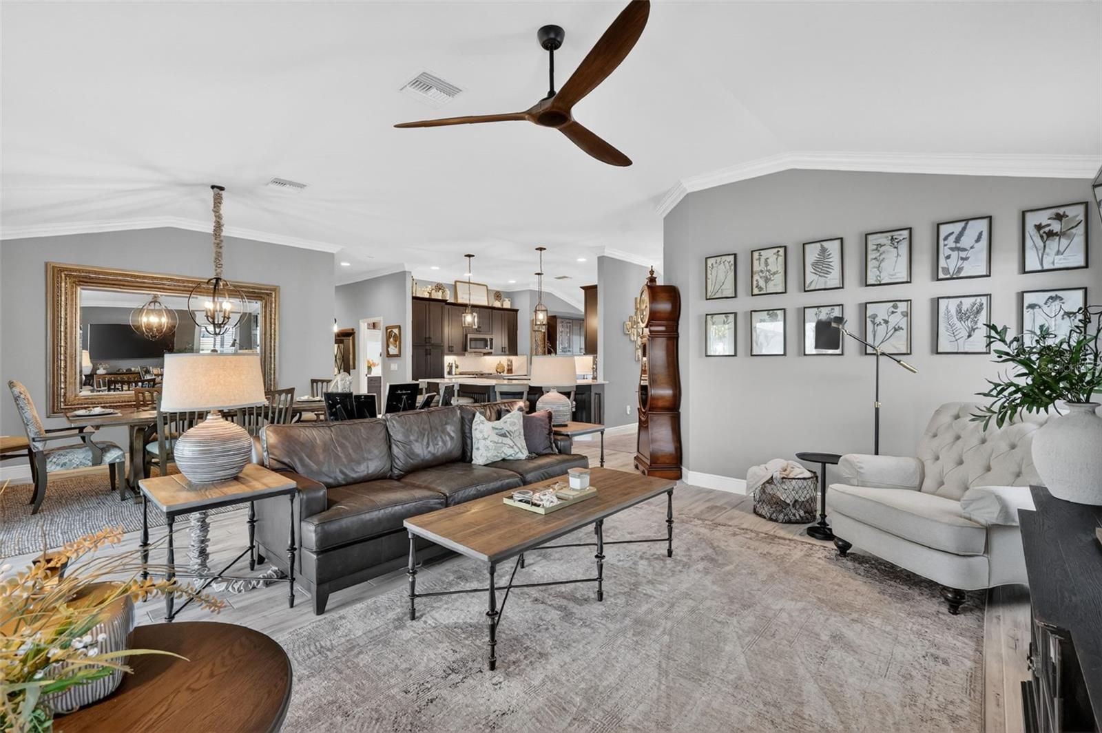 The Villages, Florida, 32163, United States, 4 Bedrooms Bedrooms, ,3 BathroomsBathrooms,Residential,Active,2045554