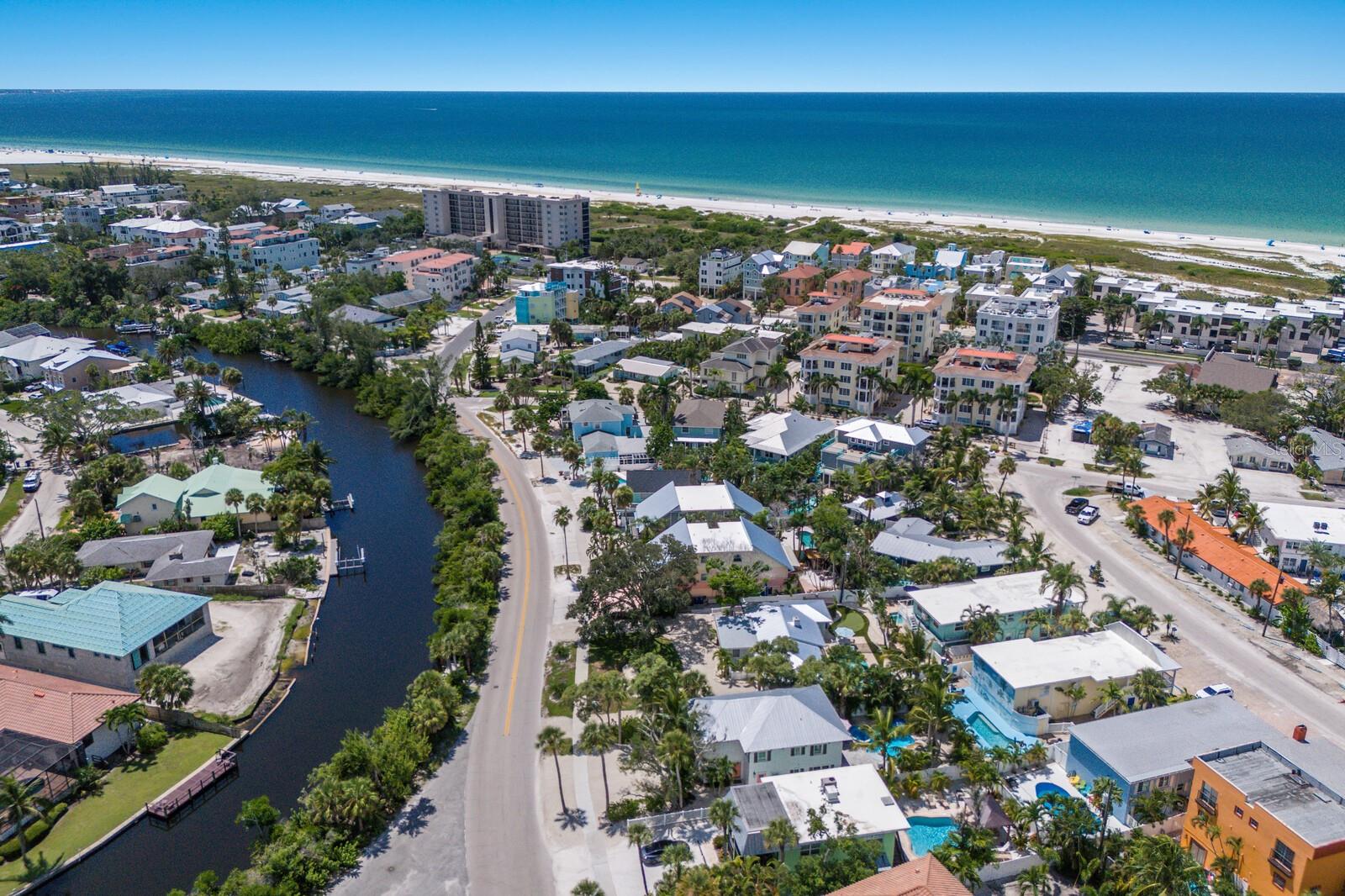 Sarasota, Florida, 34242, United States, 7 Bedrooms Bedrooms, ,6 BathroomsBathrooms,Residential,Active,1926695