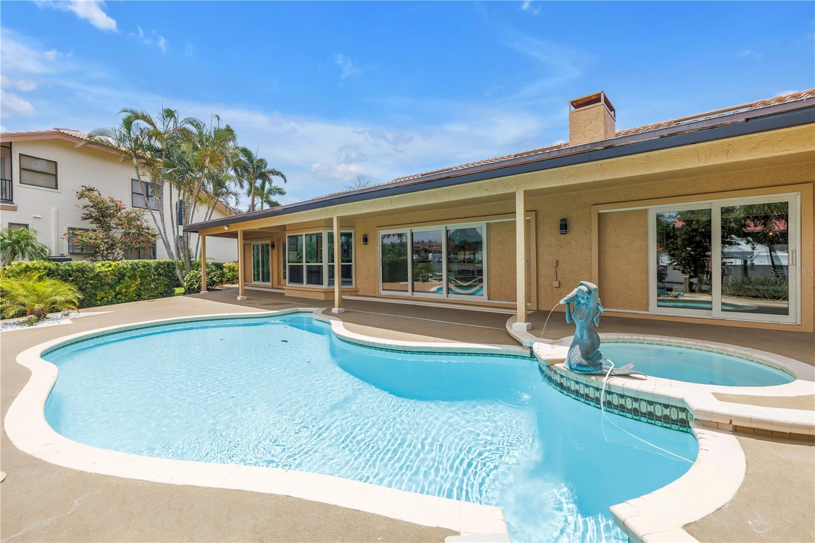 St Petersburg, Florida, 33715, United States, 3 Bedrooms Bedrooms, ,4 BathroomsBathrooms,Residential,Active,1869108