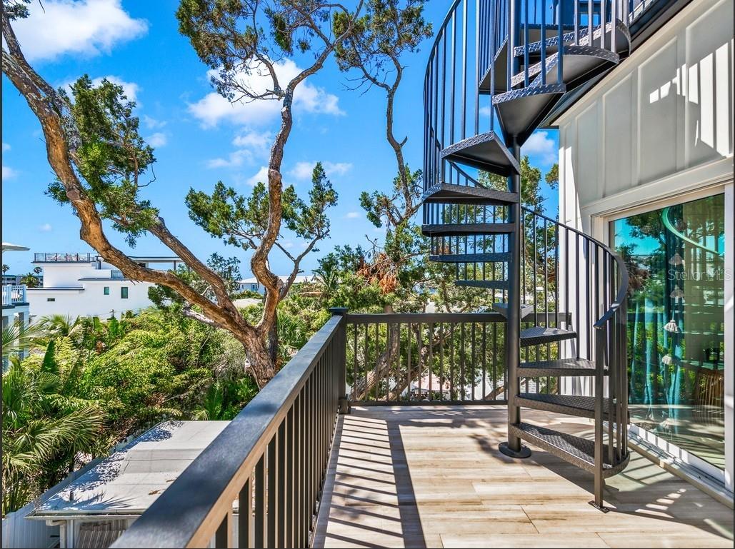Sarasota, Florida, 34236, United States, 8 Bedrooms Bedrooms, ,10 BathroomsBathrooms,Residential,Active,2044131