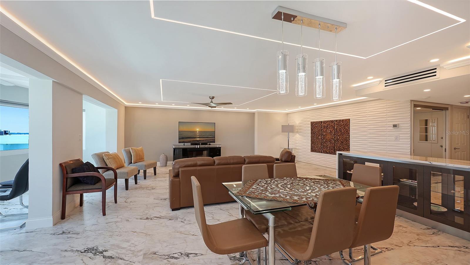 Sarasota, Florida, 34236, United States, 2 Bedrooms Bedrooms, ,2 BathroomsBathrooms,Residential,Active,2007204