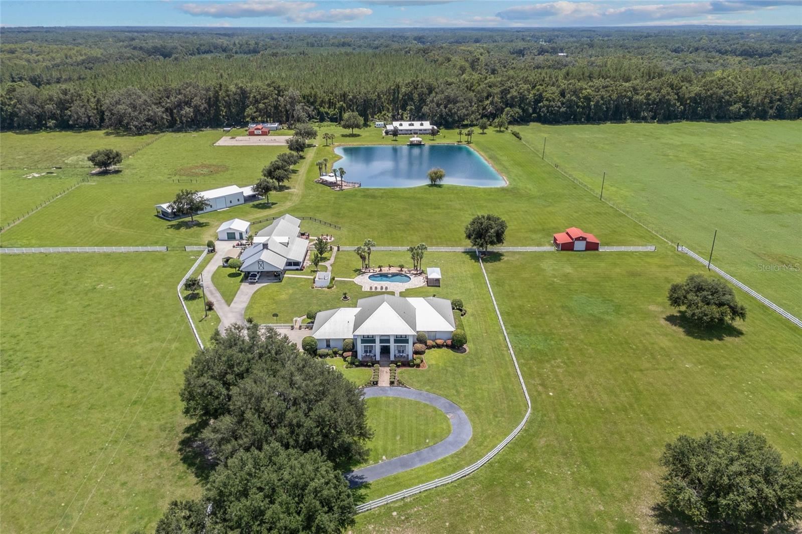 Lake City, Florida, 32024, United States, 3 Bedrooms Bedrooms, ,4 BathroomsBathrooms,Residential,Active,1929472