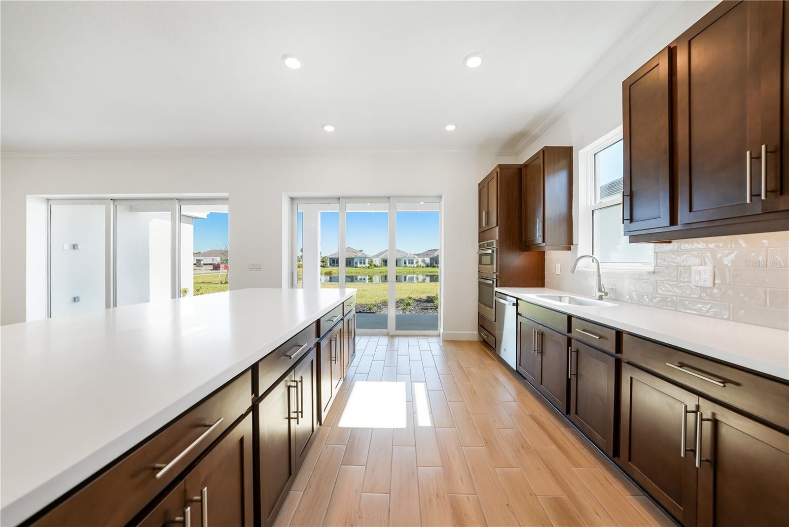 Sarasota, Florida, 34241, United States, 4 Bedrooms Bedrooms, ,3 BathroomsBathrooms,Residential,Active,1990635