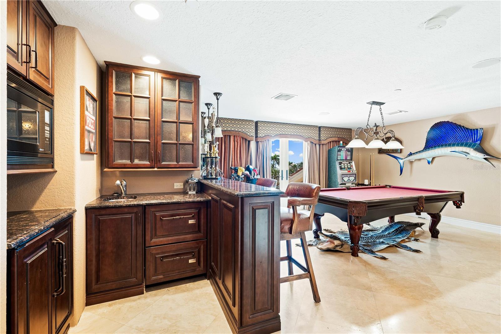 Sarasota, Florida, 34236, United States, 5 Bedrooms Bedrooms, ,6 BathroomsBathrooms,Residential,Active,1834475