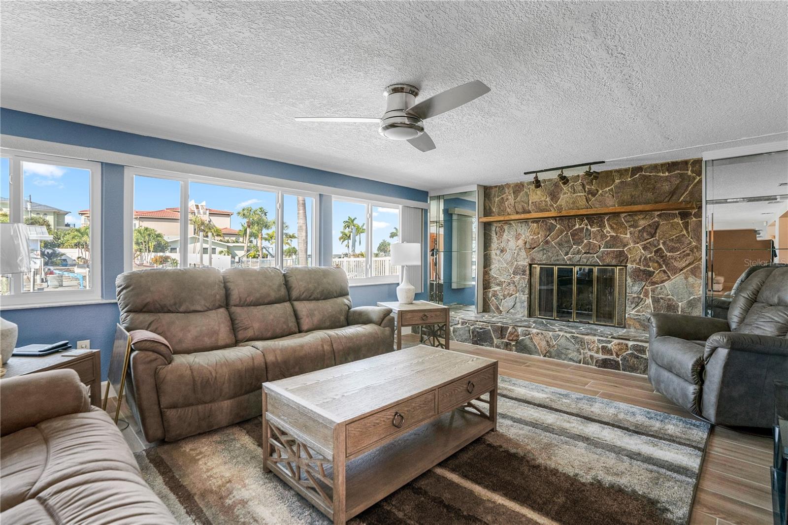 Dunedin, Florida, 34698, United States, 4 Bedrooms Bedrooms, ,2 BathroomsBathrooms,Residential,Active,2002663