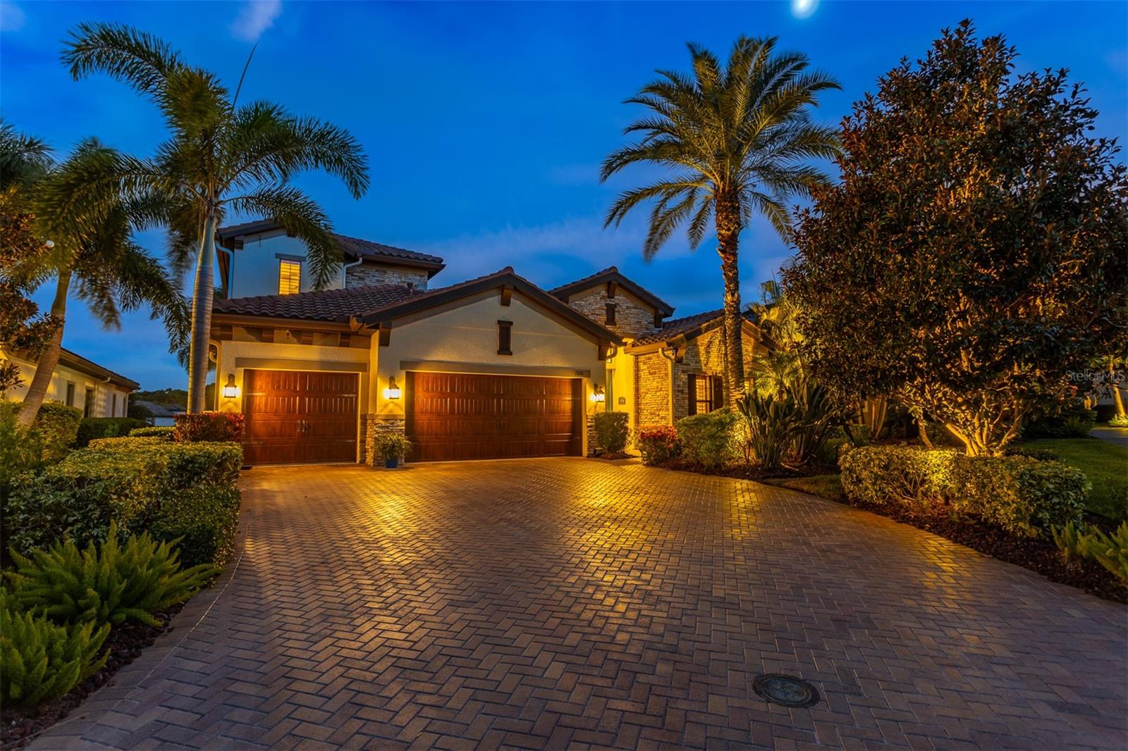 Palm Harbor, Florida, 34683, United States, 4 Bedrooms Bedrooms, ,3 BathroomsBathrooms,Residential,Active,1905355