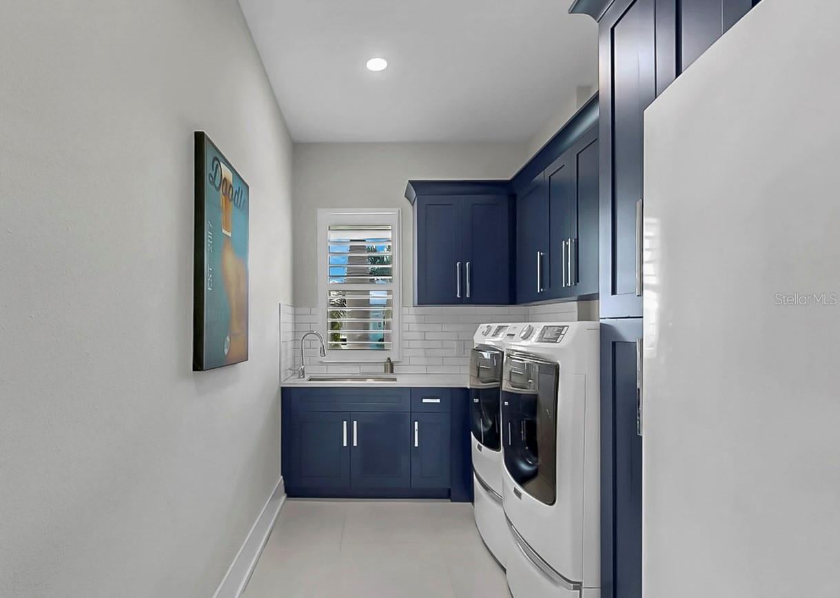 Apollo Beach, Florida, 33572, United States, 4 Bedrooms Bedrooms, ,3 BathroomsBathrooms,Residential,Active,2001368