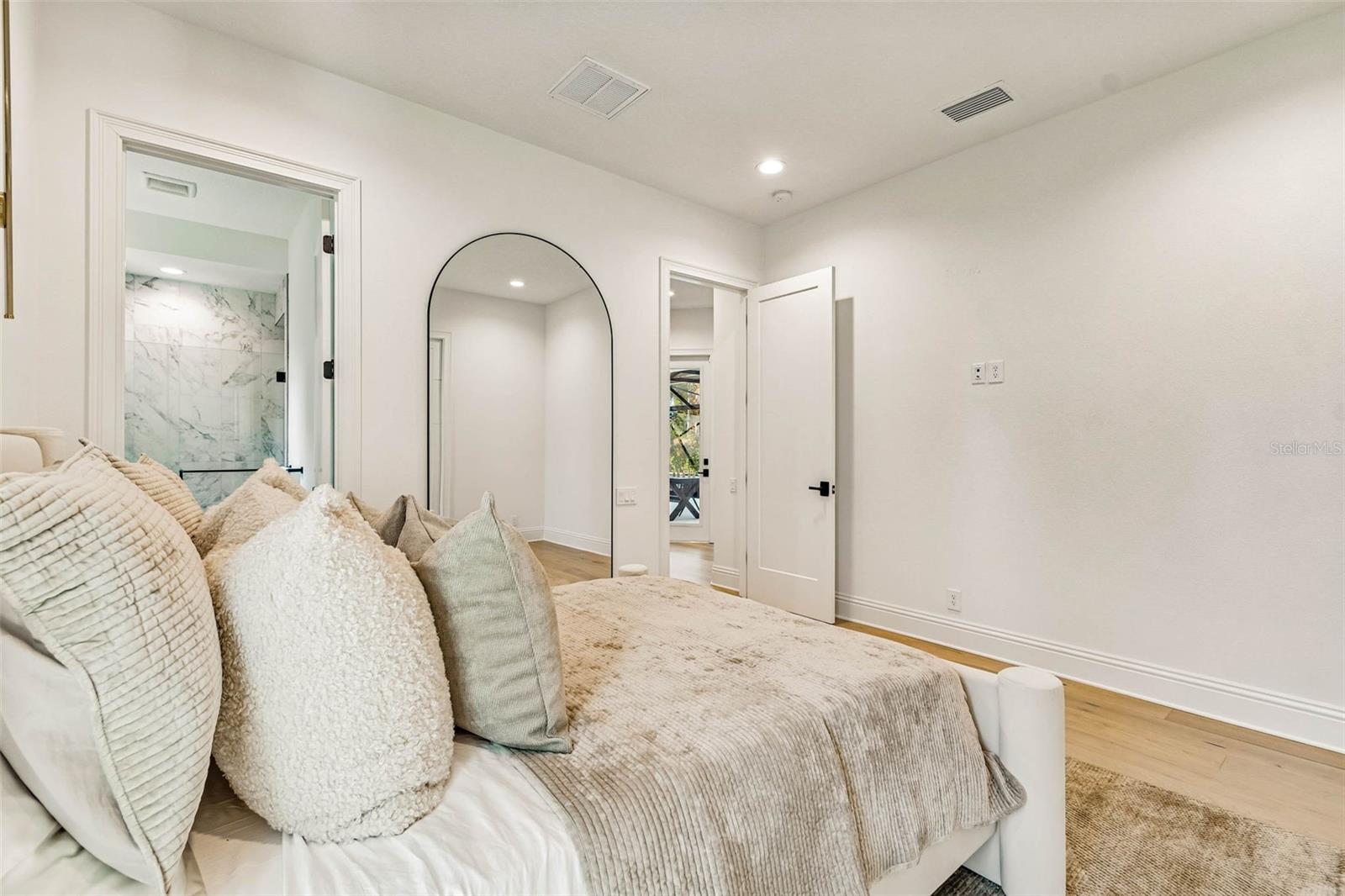 Lutz, Florida, 33549, United States, 4 Bedrooms Bedrooms, ,5 BathroomsBathrooms,Residential,Active,2035686