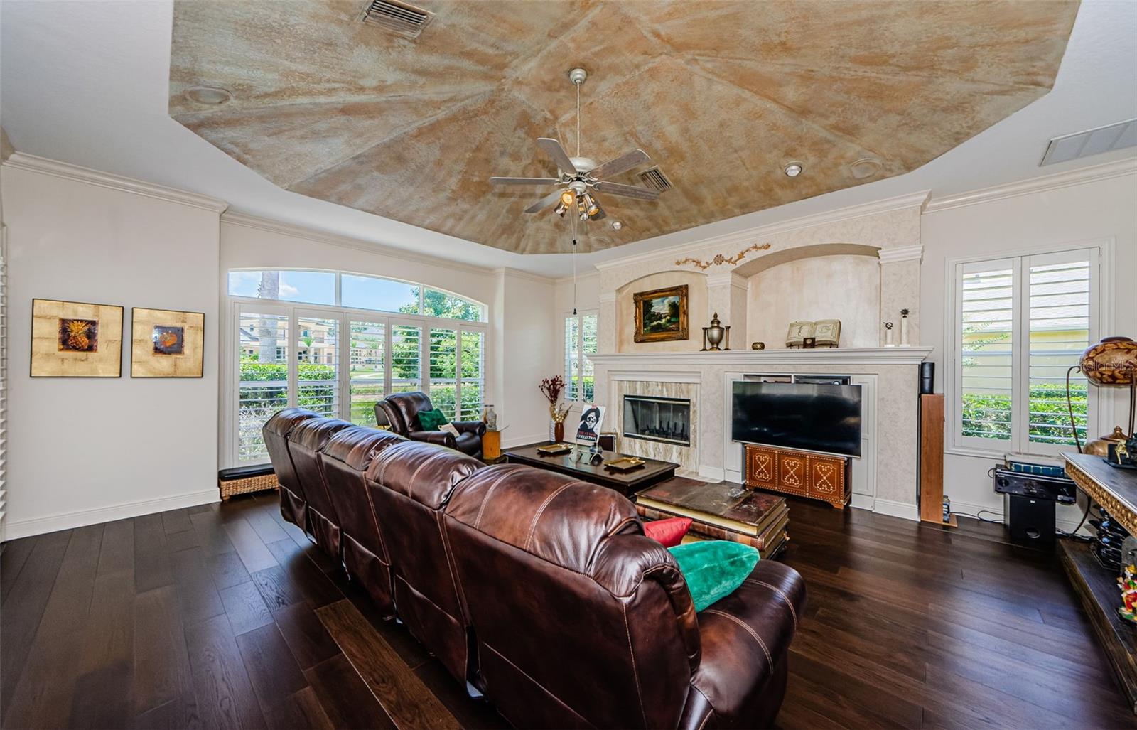 Tarpon Springs, Florida, 34688, United States, 5 Bedrooms Bedrooms, ,4 BathroomsBathrooms,Residential,Active,1853279