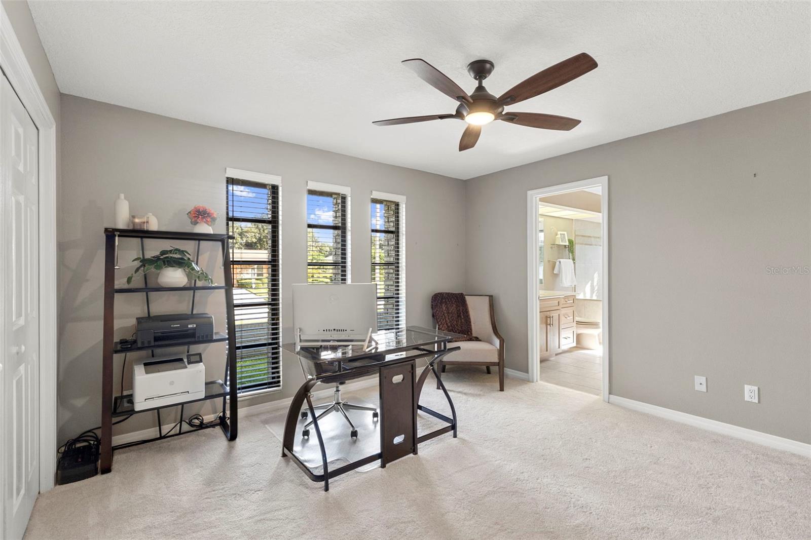 Clearwater, Florida, 33761, United States, 5 Bedrooms Bedrooms, ,3 BathroomsBathrooms,Residential,Active,1953689