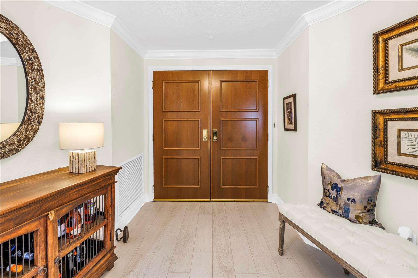 St Petersburg, Florida, 33701, United States, 2 Bedrooms Bedrooms, ,3 BathroomsBathrooms,Residential,Active,1993954