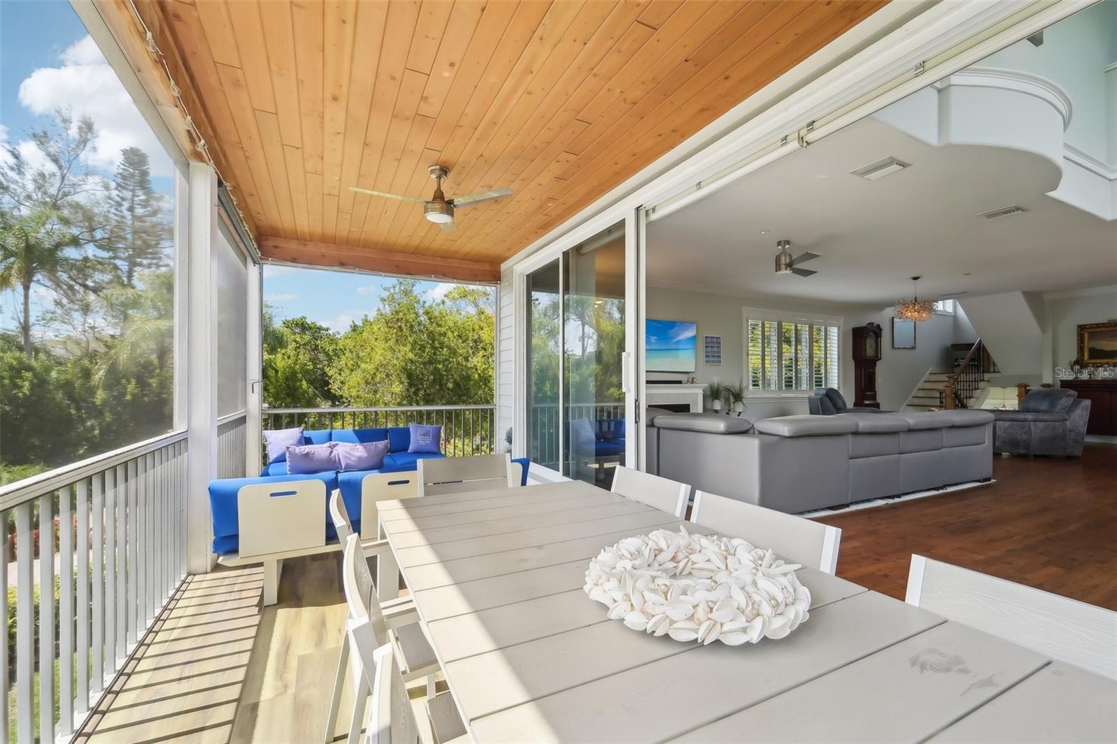 Longboat Key, Florida, 34228, United States, 3 Bedrooms Bedrooms, ,3 BathroomsBathrooms,Residential,Active,1993956