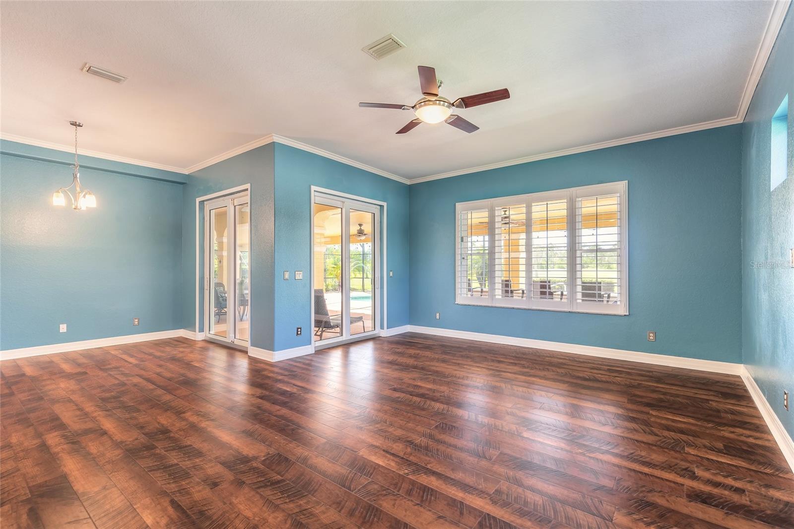 Daytona Beach, Florida, 32124, United States, 5 Bedrooms Bedrooms, ,4 BathroomsBathrooms,Residential,Active,1945086