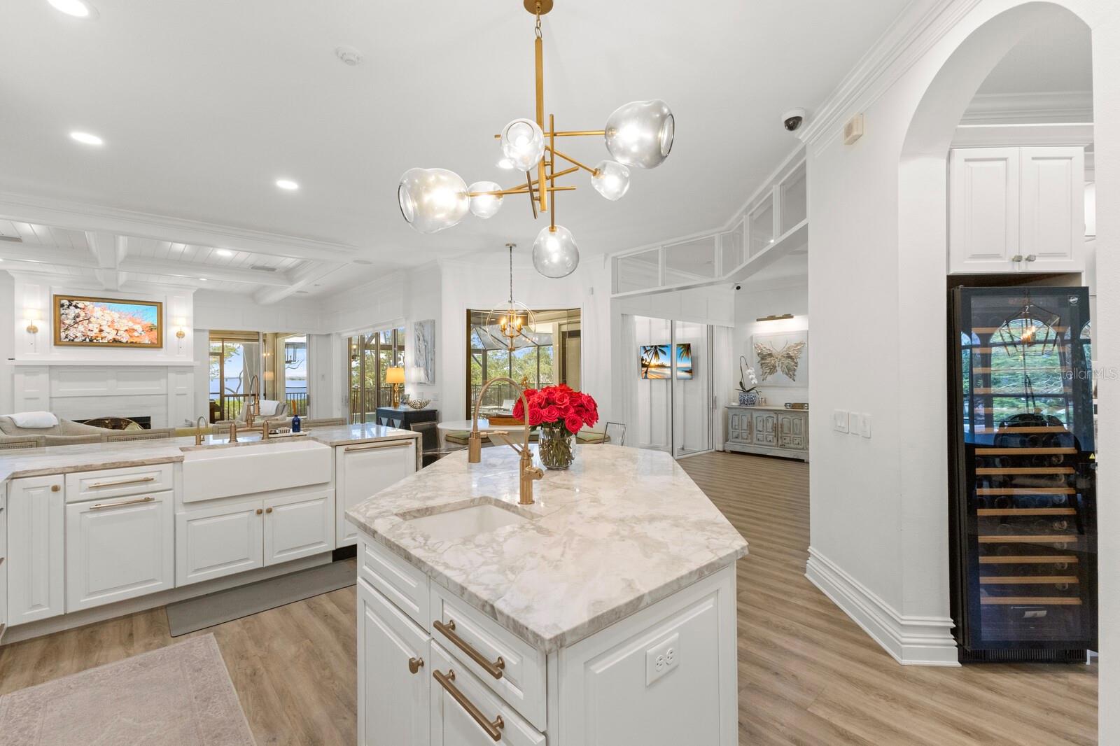 Bradenton, Florida, 34209, United States, 5 Bedrooms Bedrooms, ,6 BathroomsBathrooms,Residential,Active,1800164