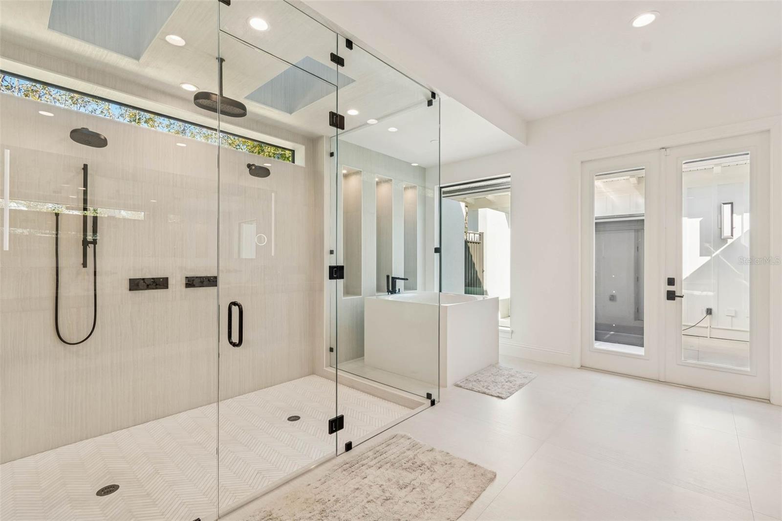 Lutz, Florida, 33549, United States, 4 Bedrooms Bedrooms, ,5 BathroomsBathrooms,Residential,Active,2035686