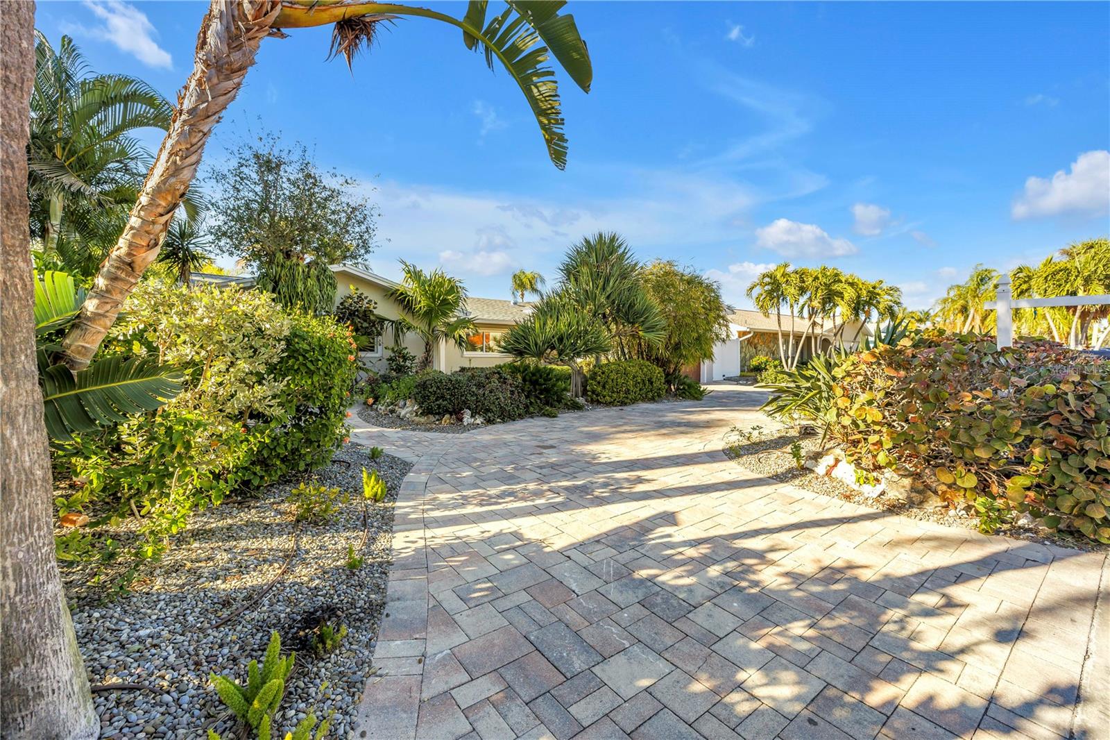 St Pete Beach, Florida, 33706, United States, 3 Bedrooms Bedrooms, ,3 BathroomsBathrooms,Residential,Active,2015468