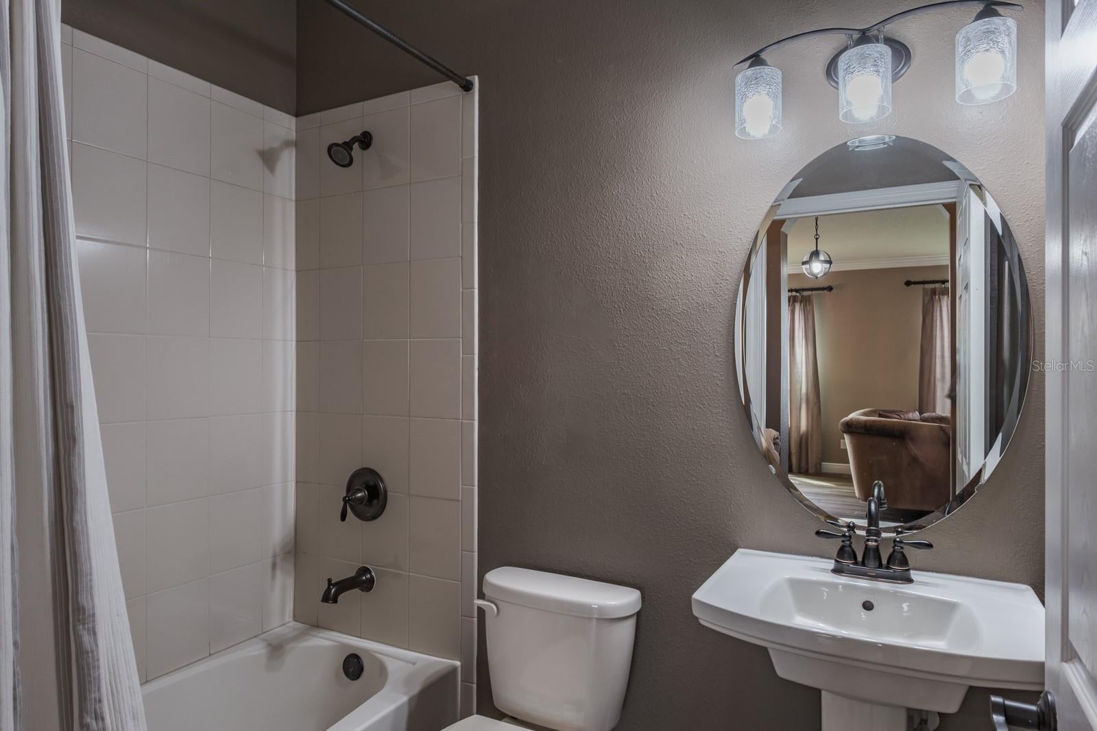 Oldsmar, Florida, 34677, United States, 5 Bedrooms Bedrooms, ,4 BathroomsBathrooms,Residential,Active,1952054