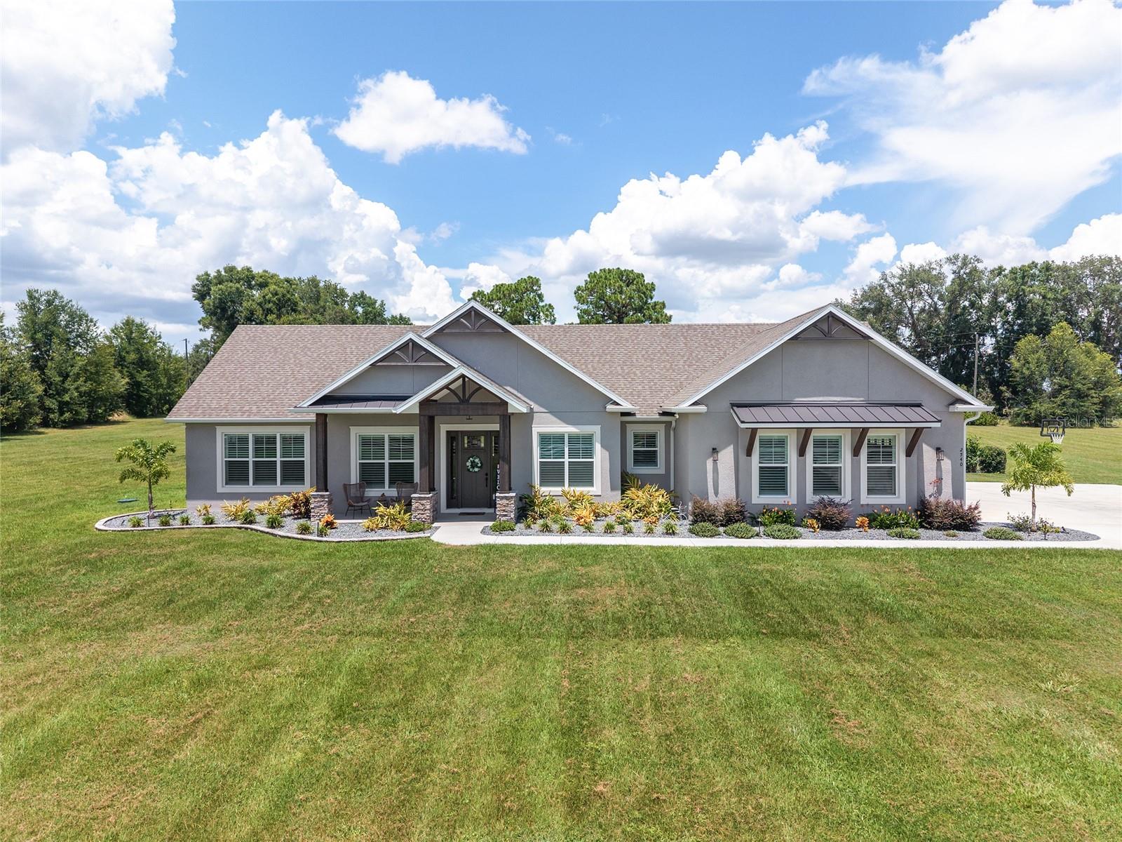 Oxford, Florida, 34484, United States, 4 Bedrooms Bedrooms, ,3 BathroomsBathrooms,Residential,Active,1936399