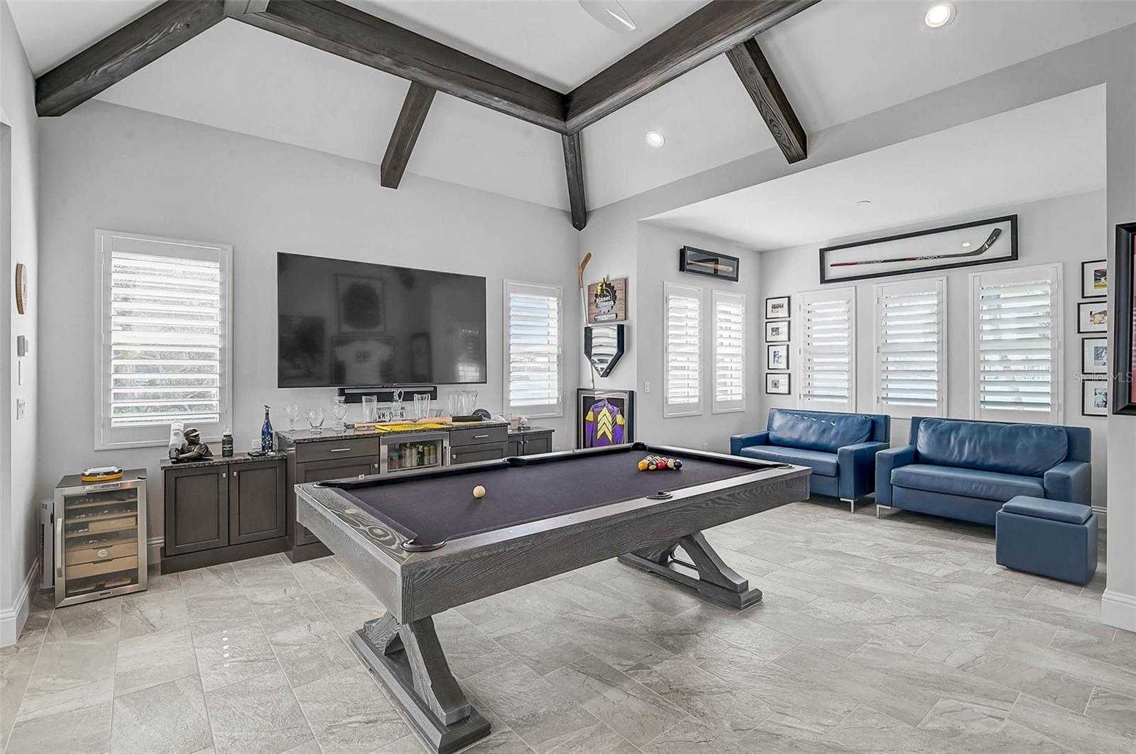 Sarasota, Florida, 34236, United States, 5 Bedrooms Bedrooms, ,6 BathroomsBathrooms,Residential,Active,1972132