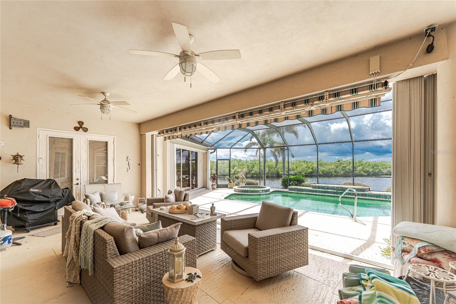 Punta Gorda, Florida, 33950, United States, 3 Bedrooms Bedrooms, ,3 BathroomsBathrooms,Residential,Active,1944087