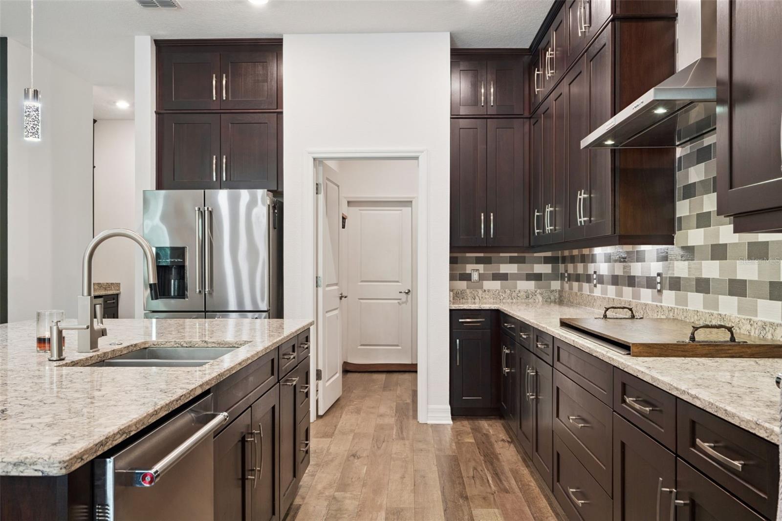 Oviedo, Florida, 32765, United States, 7 Bedrooms Bedrooms, ,4 BathroomsBathrooms,Residential,Active,1987230