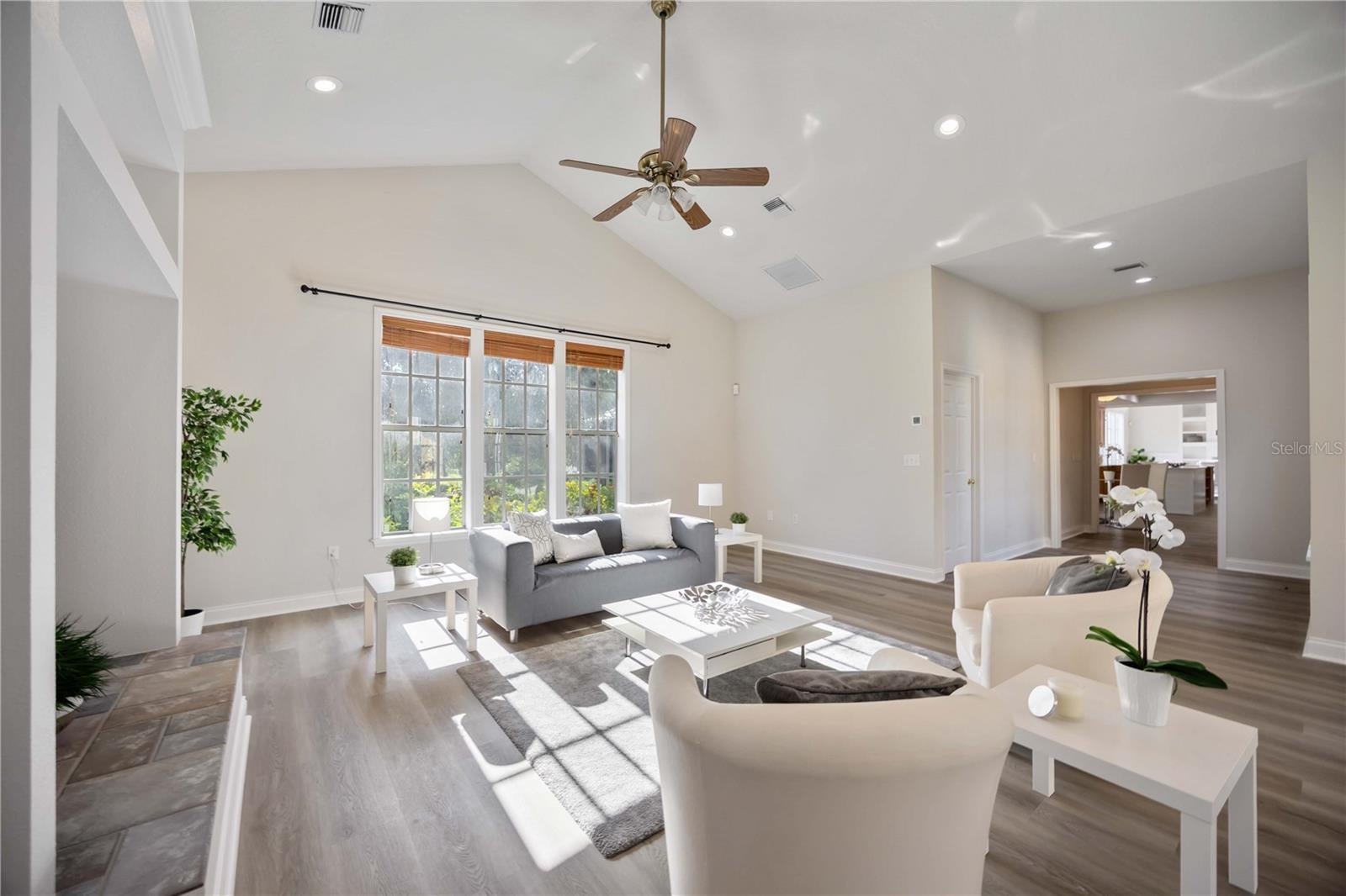 Nokomis, Florida, 34275, United States, 5 Bedrooms Bedrooms, ,5 BathroomsBathrooms,Residential,Active,1905473