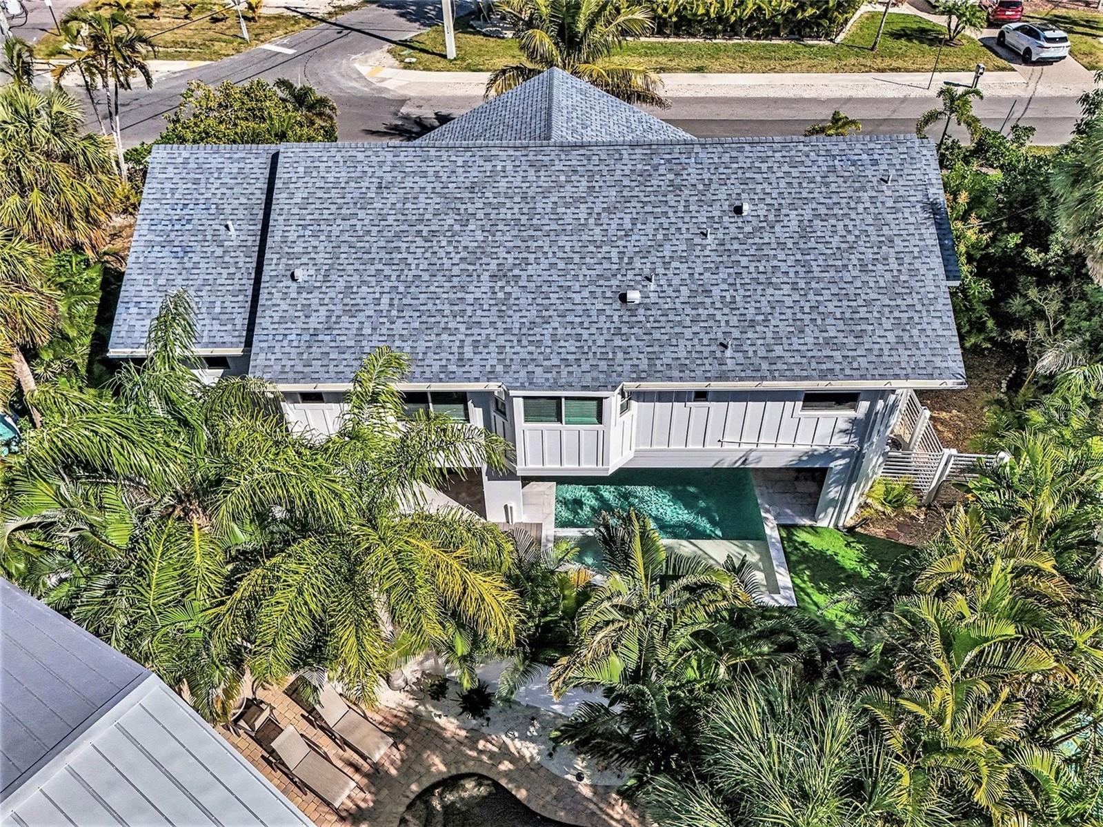 Holmes Beach, Florida, 34217, United States, 4 Bedrooms Bedrooms, ,3 BathroomsBathrooms,Residential,Active,2008300