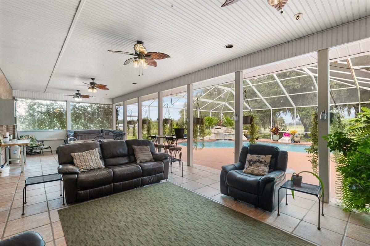 Chiefland, Florida, 32626, United States, 4 Bedrooms Bedrooms, ,5 BathroomsBathrooms,Residential,Active,1954337