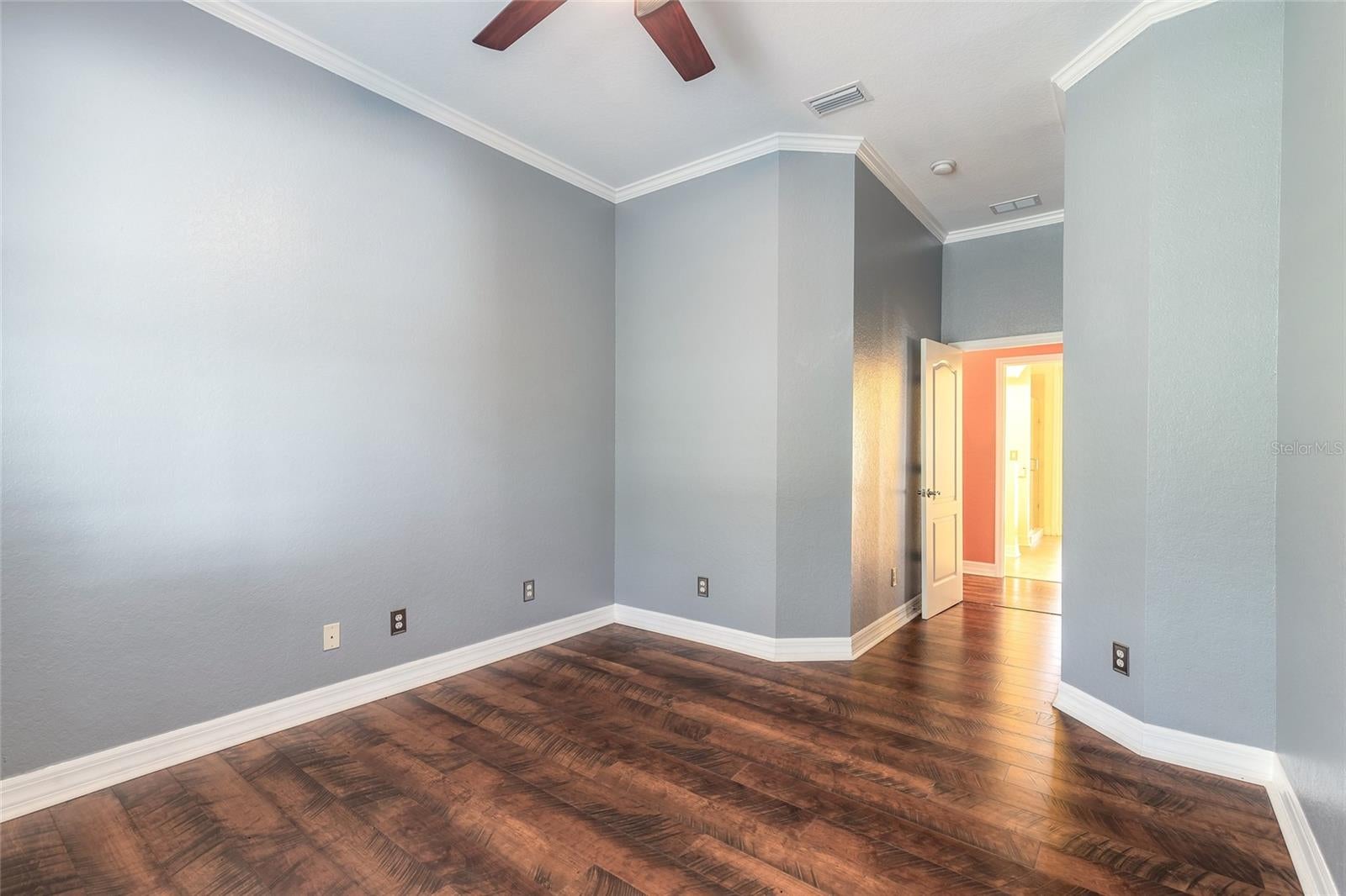 Daytona Beach, Florida, 32124, United States, 5 Bedrooms Bedrooms, ,4 BathroomsBathrooms,Residential,Active,1945086