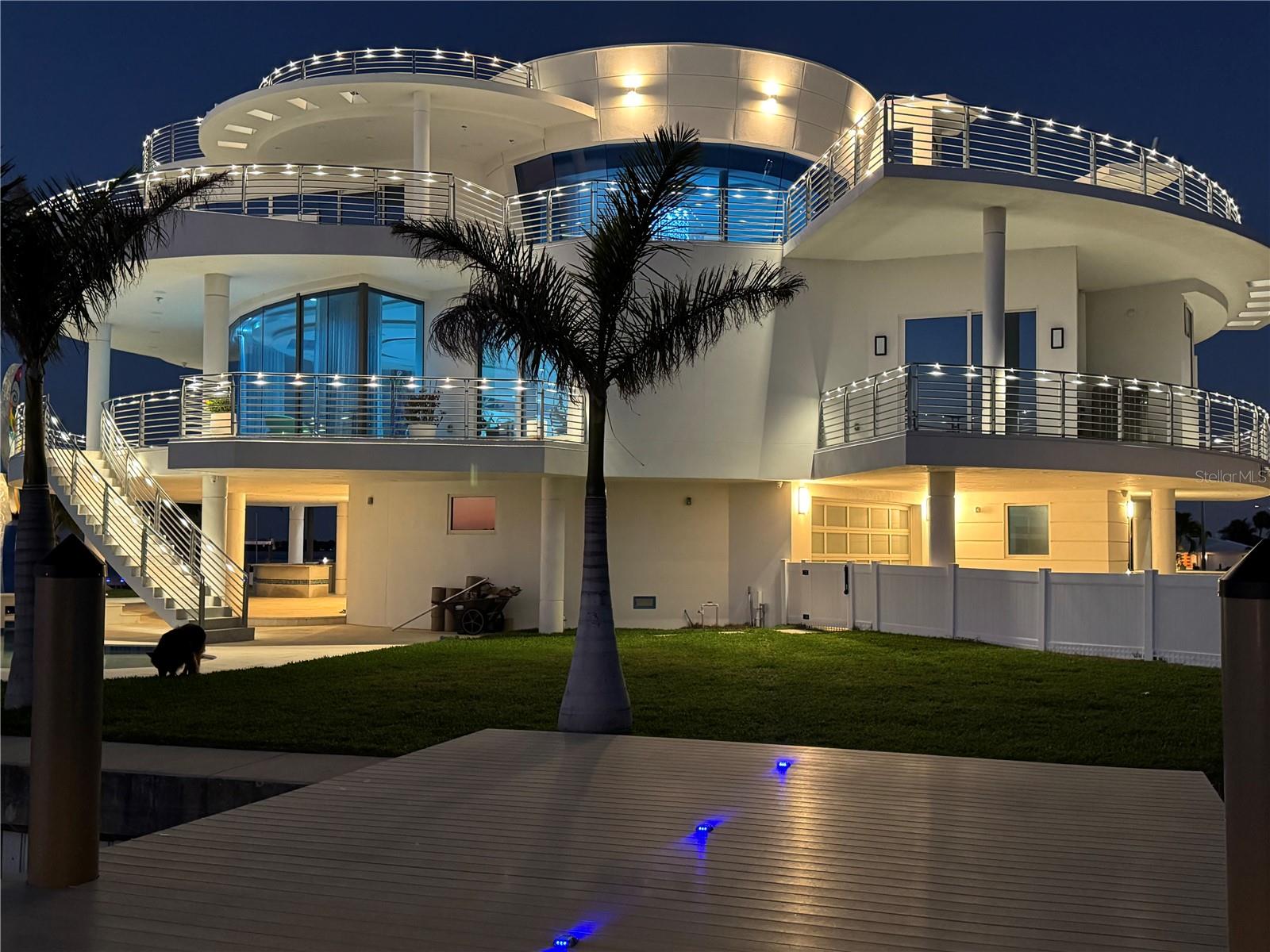 Treasure Island, Florida, 33706, United States, ,7 BathroomsBathrooms,Residential,Active,1772746