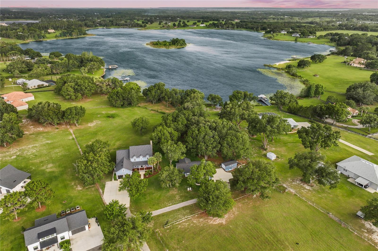 Umatilla, Florida, 32784, United States, 4 Bedrooms Bedrooms, ,4 BathroomsBathrooms,Residential,Active,1859381