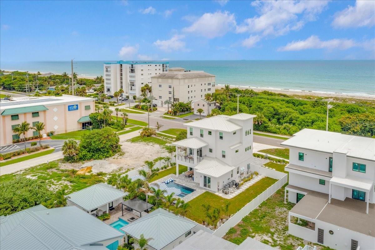 Cocoa Beach, Florida, 32931, United States, 5 Bedrooms Bedrooms, ,4 BathroomsBathrooms,Residential,Active,1954419