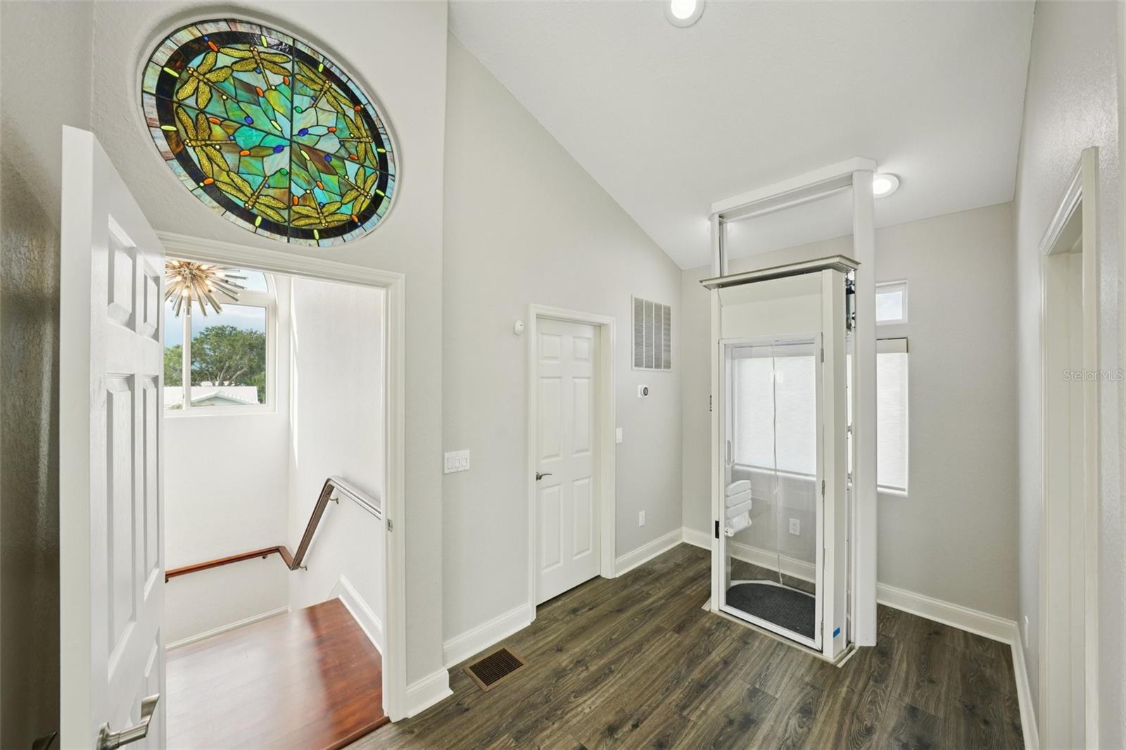 St Petersburg, Florida, 33703, United States, 4 Bedrooms Bedrooms, ,4 BathroomsBathrooms,Residential,Active,1934835